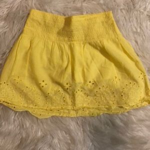 Passport girl eyelid skirt